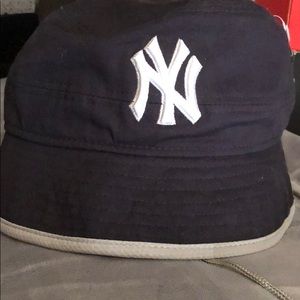 Brand new yankee bucket hat
